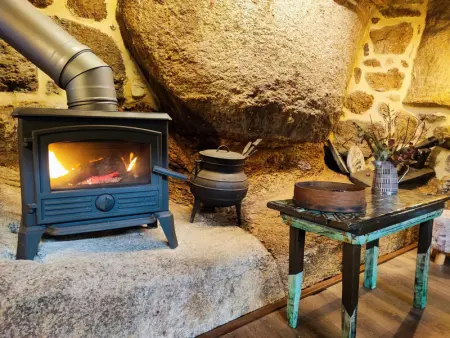 Maison rustique à Castro Laboreiro avec jacuzzi et nature environnante - Photo 11