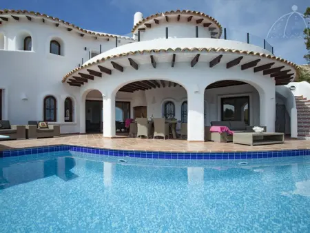 Villa à Altea, Villa rustique à Altea avec piscine privée, climatisation et WiFi - L1075707