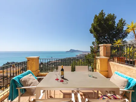 Maison à Altea, Maison moderne avec piscine commune, jardin et climatisation à Altea - L1075727