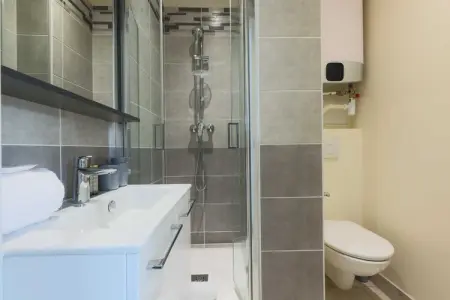 YB-50-TILLEULS-2-G, Appartement 2 personnes à Boulogne Billancourt - Photo 8