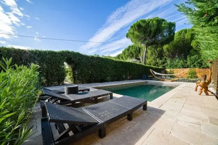 Villa Les Arcs sur Argens, Maison en pierre en France avec piscine - Photo 6