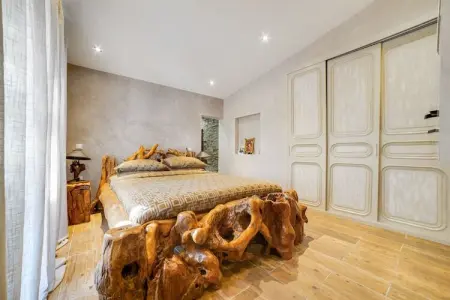Villa Les Arcs sur Argens, Maison en pierre en France avec piscine - Photo 14