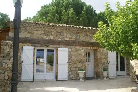 Villa Les Arcs sur Argens, Maison en pierre en France avec piscine - Photo 31