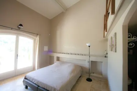 La Colline de Rêve plus 4 gîtes, Villa en Provence avec Piscine Infinie - Photo 4