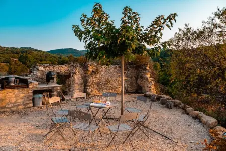 La Colline de Rêve plus 4 gîtes, Villa en Provence avec Piscine Infinie - Photo 47