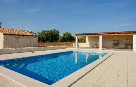 Location Maison 11 personnes à Chiaramonte Gulfi - Photo 9