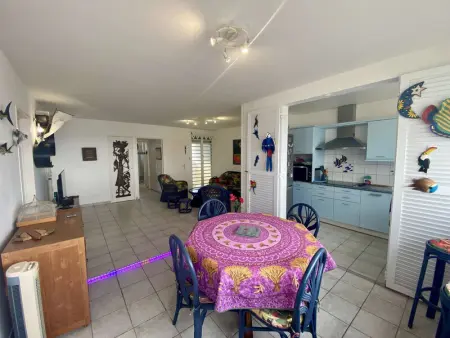 Appartement T3 Lumineux Proche de la Marina - 2 Chambres Climatisées - Photo 3