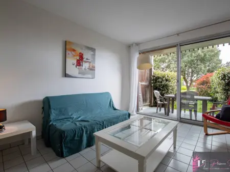 Appartement à La Rochelle, Studio meublé 4 pers, terrasse et parking proche mer - L1076021