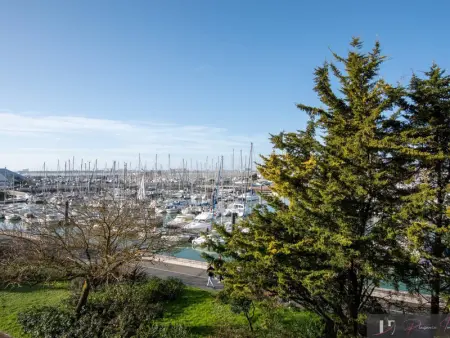 Appartement à La Rochelle, Studio meublé - 4 personnes, vue port - L1076031