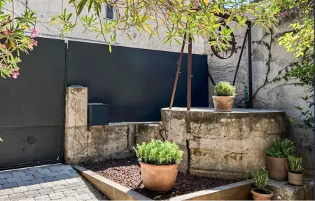 Location Maison 6 personnes à Fontvieille - Photo 8