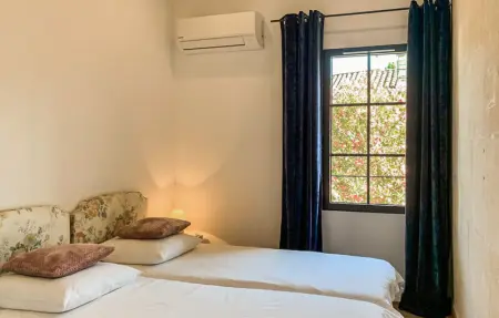 Location Maison 6 personnes à Fontvieille - Photo 17