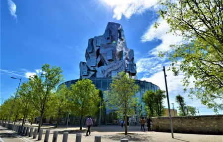 Location Maison 6 personnes à Fontvieille - Photo 30