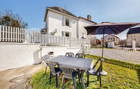 Location Maison 6 personnes à Oradour Fanais - Photo 1