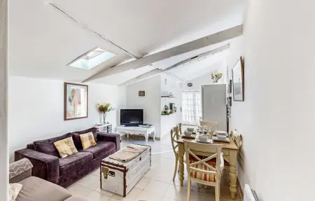 Location Maison 6 personnes à Oradour Fanais - Photo 2