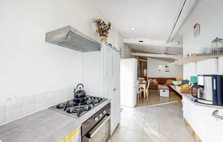 Location Maison 6 personnes à Oradour Fanais - Photo 6