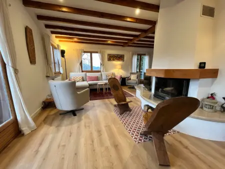 Chalet à Samoëns, Chalet rénové à Samoëns - Calme et confort avec terrasse - L1076142