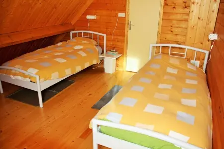 Chalet -   BEAULIEU  Nr 6, Escapade au bord du lac pour 6 personnes - Photo 10