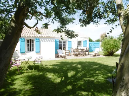Maison à L'Épine, Maison confortable 4 pers. avec jardin fermé à L'Épine, proche plage - L1076205