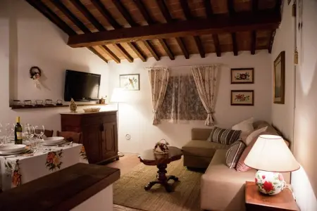 Casa Argento, Villa spacieuse à Fabriano avec piscine - Photo 16
