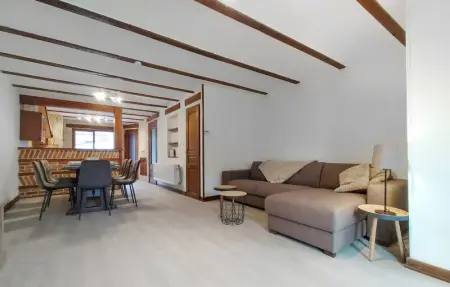 Location Maison 7 personnes à Treignes - Photo 1