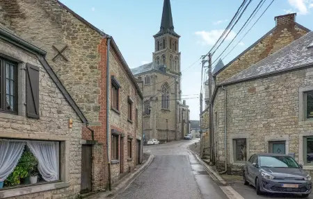 Location Maison 7 personnes à Treignes - Photo 8