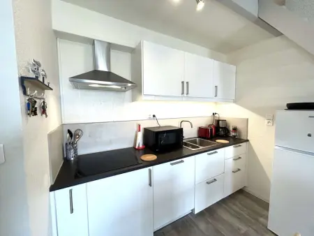 Appartement rénové 2 pièces proche plage - La Guérinière - Photo 5