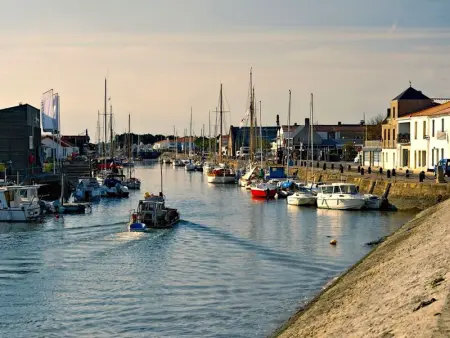 Appartement rénové 2 pièces proche plage - La Guérinière - Photo 22