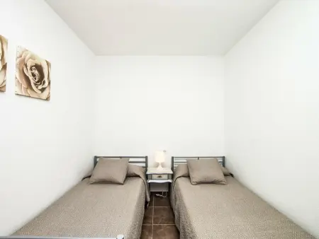 Villa Gaudí, spacieuse avec sa piscine et son jacuzzi - Photo 36