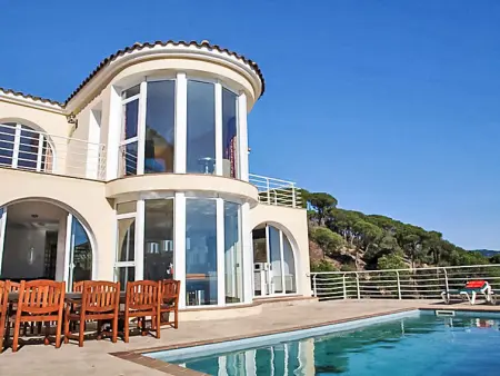 Villa Gaudí, spacieuse avec sa piscine et son jacuzzi - Photo 42