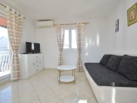 Ena, Appartement 6 personnes à Brodarica - Photo 2
