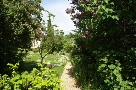 Les Remparts Fleuris, Évasion de Charme, Yèvre-la-Ville - Photo 23