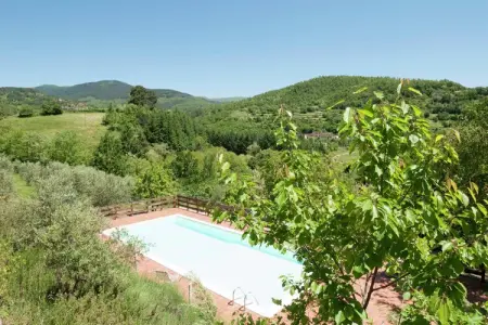 Villa Stia, Villa à Casentino avec piscine et vue sur château - Photo 8