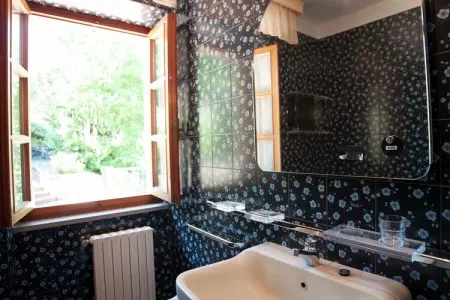 Villa Stia, Villa à Casentino avec piscine et vue sur château - Photo 33