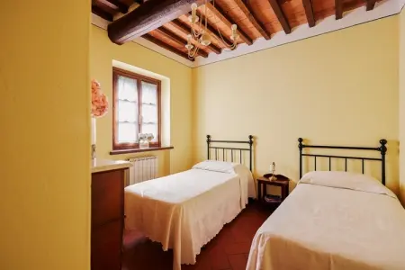 Pino, Maison de vacances à Cortona avec piscine - Photo 16