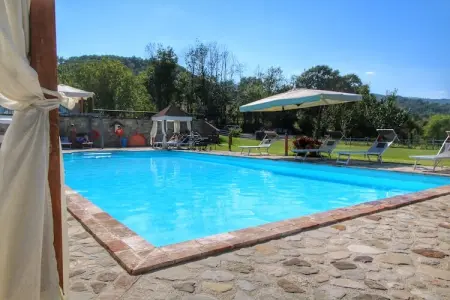 Casa Rovello, Gîte à Todi avec Piscine et Terrasse - Photo 1