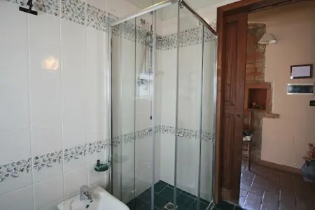 Casa Rovello, Gîte à Todi avec Piscine et Terrasse - Photo 17