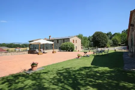 Casa Rovello, Gîte à Todi avec Piscine et Terrasse - Photo 21