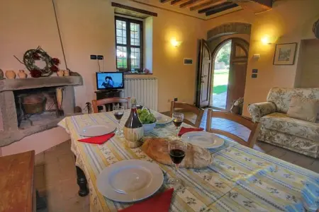 Casa Utimio, Appartement à Todi avec piscine et histoire - Photo 11