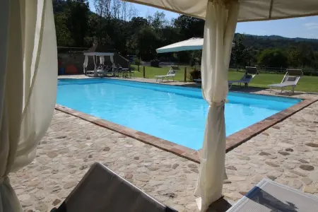 Casa Utimio, Appartement à Todi avec piscine et histoire - Photo 14