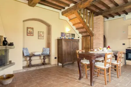 Casa Visietto, Appartement à Todi avec piscine et jardin - Photo 8