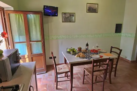 Stalla, Ferme à Città di Castello avec piscine - Photo 4