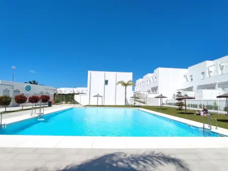 Villa à Conil de la Frontera, Maison mitoyenne proche plage avec piscine à Conil - L1076863