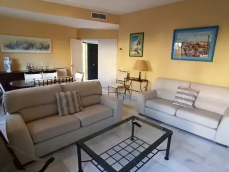 Villa proche plage avec piscine et terrasse, idéale pour famille - Photo 8