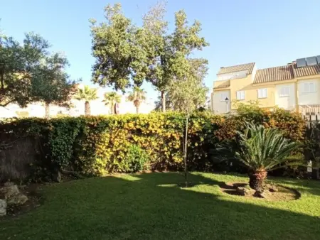 Villa proche plage avec piscine et terrasse, idéale pour famille - Photo 23