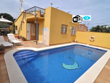 Villa à L'Escala, Maison avec Piscine Privée à 750m de la Plage - 3 Chambres, Jardin, Wifi, A/C Optionnel - L1077020