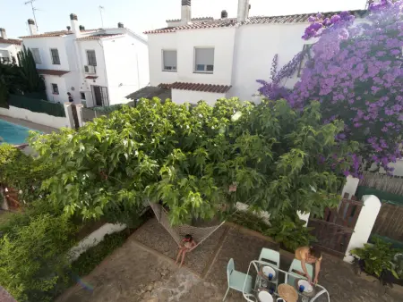 Gite à L'Escala, Maison 3 chambres avec piscine commune et barbecue à Torroella de Montgrí, proche de la plage - L1077022