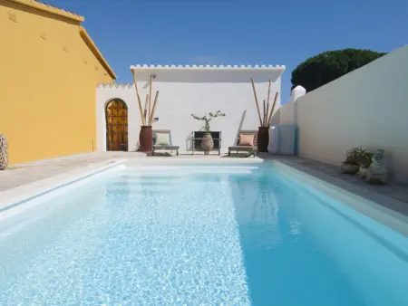 Villa à L'Escala, Maison à L'Escala avec piscine privée et WiFi - L1077042
