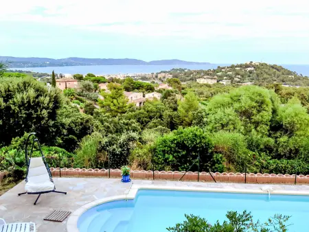 Villa Micheline, Maison 9 personnes à Cavalaire - Photo 3