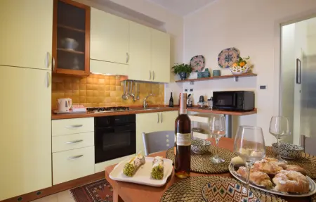 Iside Home, Appartement 5 personnes à Giardini Naxos - Photo 2