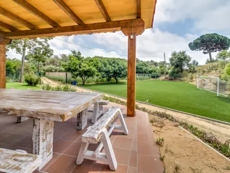 Villa à Palafolls pour 18 pers. avec piscine privée, grand jardin, proche plages Costa Brava et Barcelone - Photo 4